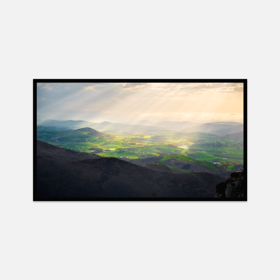 Lumière divine sur le Pays Basque – Image 3