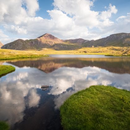 Reflet des crêtes d'Anayet, Pyrénées